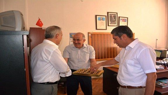 İl Milli Eğitim Müdürü Ali Tatlı, Personelin Bayramını Kutladı