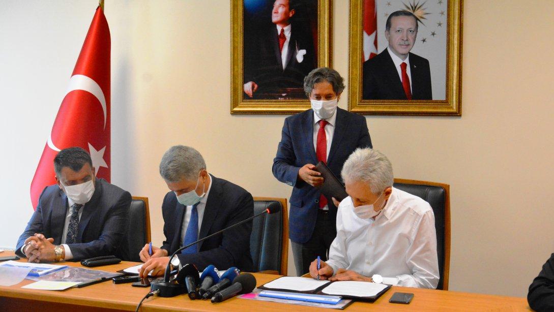 Mehmet Ali Aydınlar Malatya Lisesinin Protokolü İmzalandı