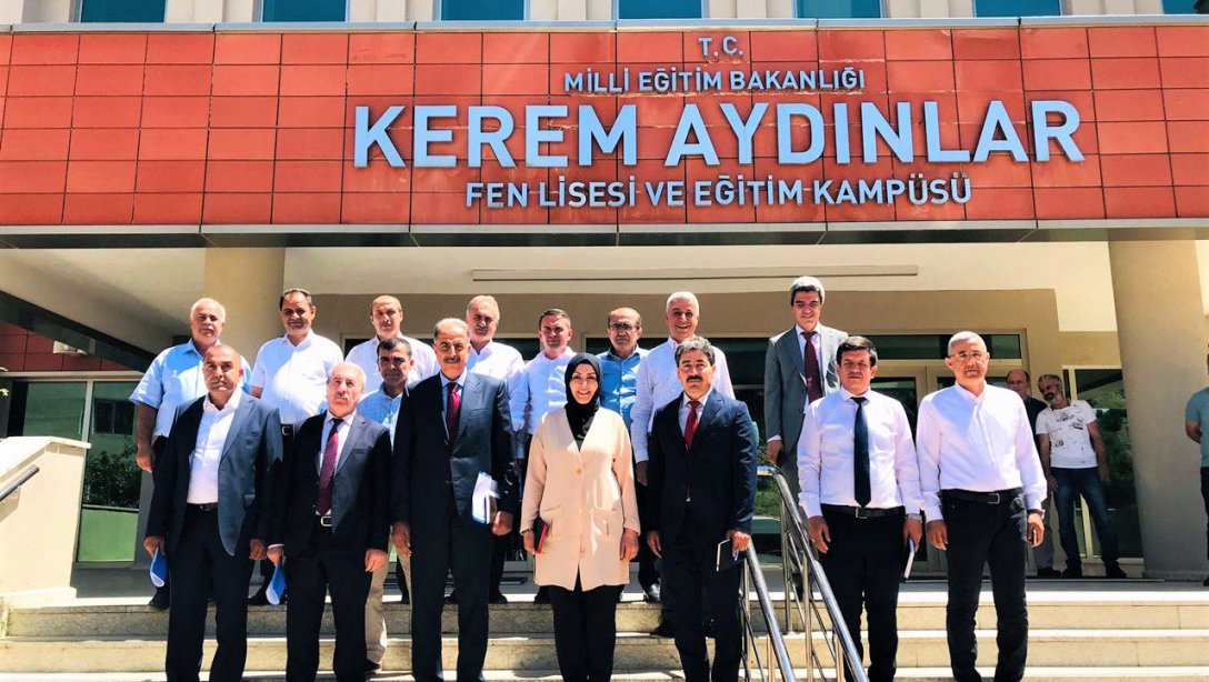 İl Müdürümüz Hatice Özdemir Başkanlığında Arapgir ilçesinde İlçe Milli Eğitim Müdürleri Toplantısı Gerçekleştirildi